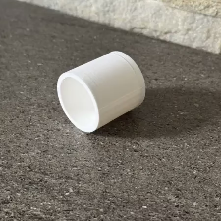 Embout enveloppant de tube rond personnalisable