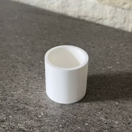 Embout enveloppant de tube rond sur mesure