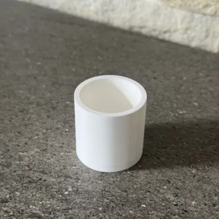 Embout enveloppant de tube rond sur mesure