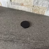 Plaque ronde percée réaliser en impression 3d